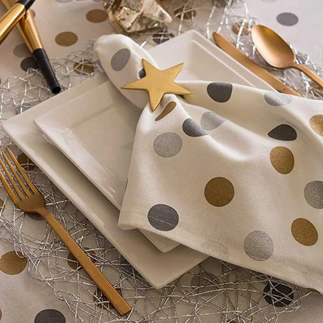 A19F-12 Pcs Five-Pointed Star Napkin Ring,Christmas Napkin Ring Suitable For Holiday Parties,Dinners,Wedding Receptions,Etc
A19F-12 Pcs Five-Pointed Star Napkin Ring,Christmas Napkin Ring Suitable For Holiday Parties,Dinners,Wedding Receptions,Etc