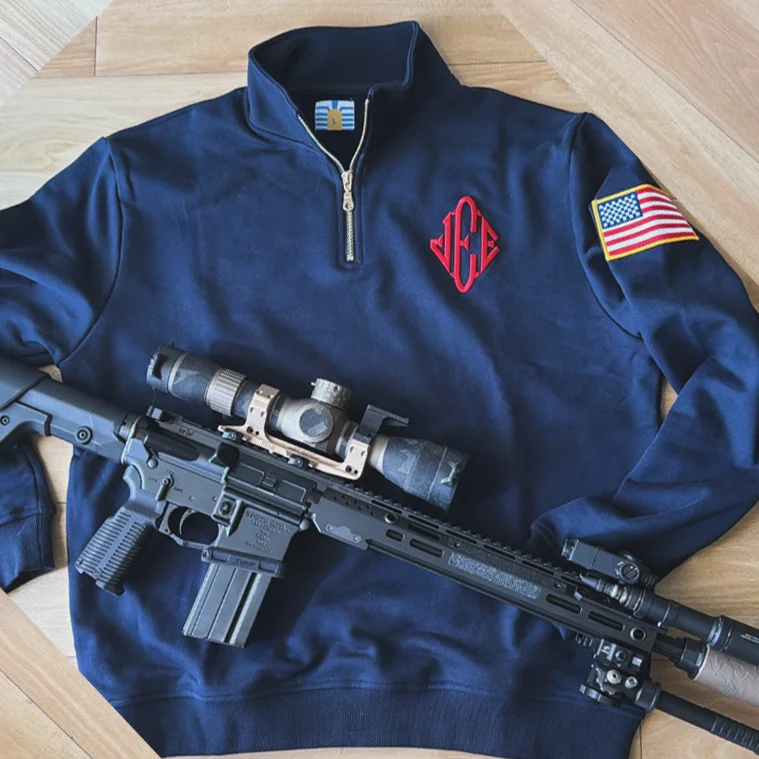 Мужская толстовка-пуловер с вышивкой JEE, ретро-свитшот Y2K с молнией до четверти, американский винтажный повседневный уличный стиль, оверсайз куртка
Мужская толстовка-пуловер с вышивкой JEE, ретро-свитшот Y2K с молнией до четверти, американский винтажный повседневный уличный стиль, оверсайз куртка