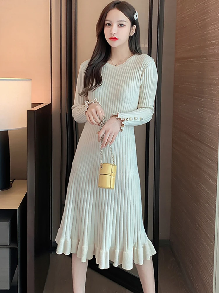 2023 Black Knitted Woolen Ruffled Pullovers Women Red Elegant Casual Top Sweaters Autumn Winter Korean Fashion Bodycon Sweaters
2023 Black Knitted Woolen Ruffled Pullovers Women Red Elegant Casual Top Sweaters Autumn Winter Korean Fashion Bodycon Sweaters
