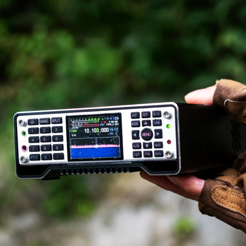 Портативный рюкзак Guohe Q900 V4.0, SDR, коротковолновый радиоприемник со встроенной антенной 20 Вт
Портативный рюкзак Guohe Q900 V4.0, SDR, коротковолновый радиоприемник со встроенной антенной 20 Вт