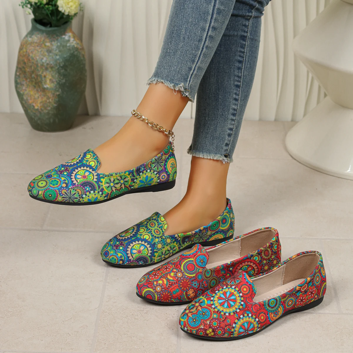 Новинка 2023 года, женские кроссовки, модные лоферы на плоской подошве в богемном стиле, летняя пляжная обувь высокого качества для женщин, легкая уличная женская обувь
Новинка 2023 года, женские кроссовки, модные лоферы на плоской подошве в богемном стиле, летняя пляжная обувь высокого качества для женщин, легкая уличная женская обувь