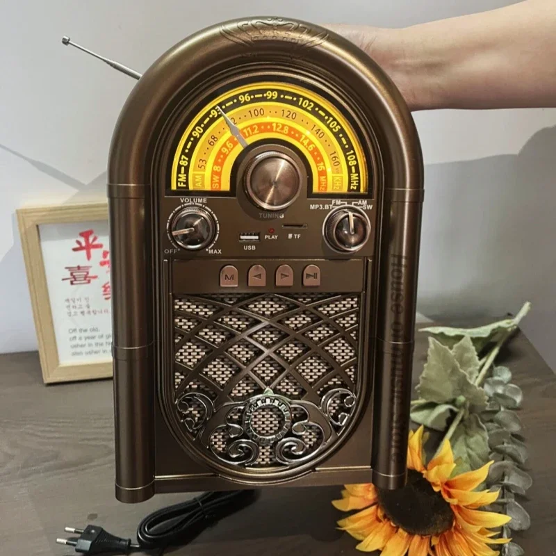 Multi functional FM/AM/SW 3 band radio portable wireless Bluetooth speaker supports TF card/USB playback solar charging/AC power
Multi functional FM/AM/SW 3 band radio portable wireless Bluetooth speaker supports TF card/USB playback solar charging/AC power