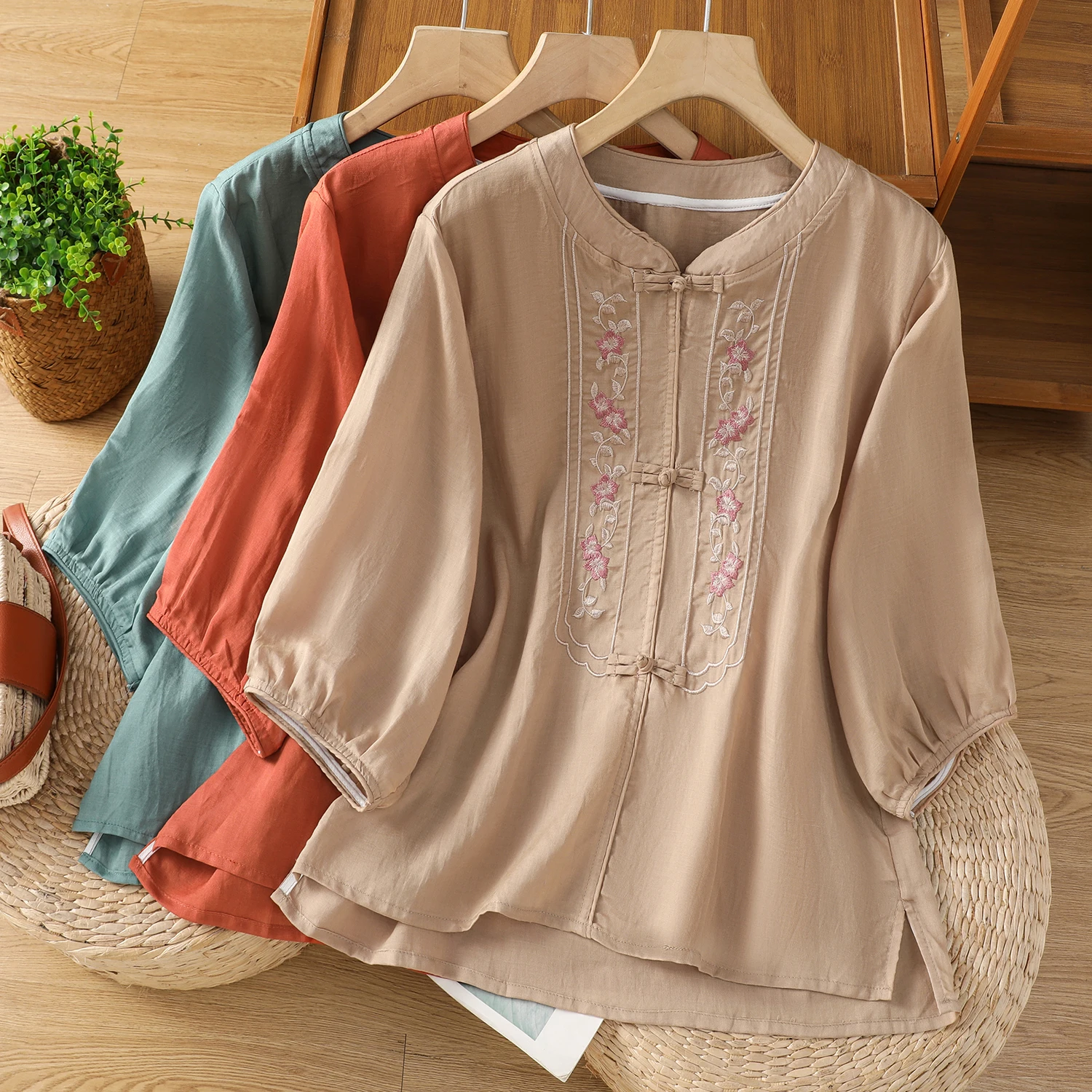 Elegant Chinese National Style Cotton Linen Shirt Summer New Embroidery Button up Half Sleeve Breathable Comfortable Women's ...
Elegant Chinese National Style Cotton Linen Shirt Summer New Embroidery Button up Half Sleeve Breathable Comfortable Women's ...