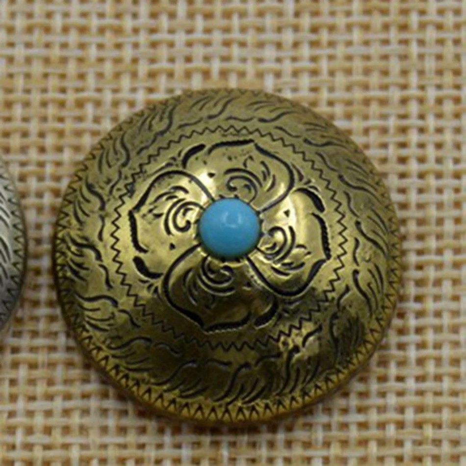 Decorative buckle handmade leather hardware accessory, featuring an Arabic-style floral pattern and turquoise color,pack of 2
Decorative buckle handmade leather hardware accessory, featuring an Arabic-style floral pattern and turquoise color,pack of 2