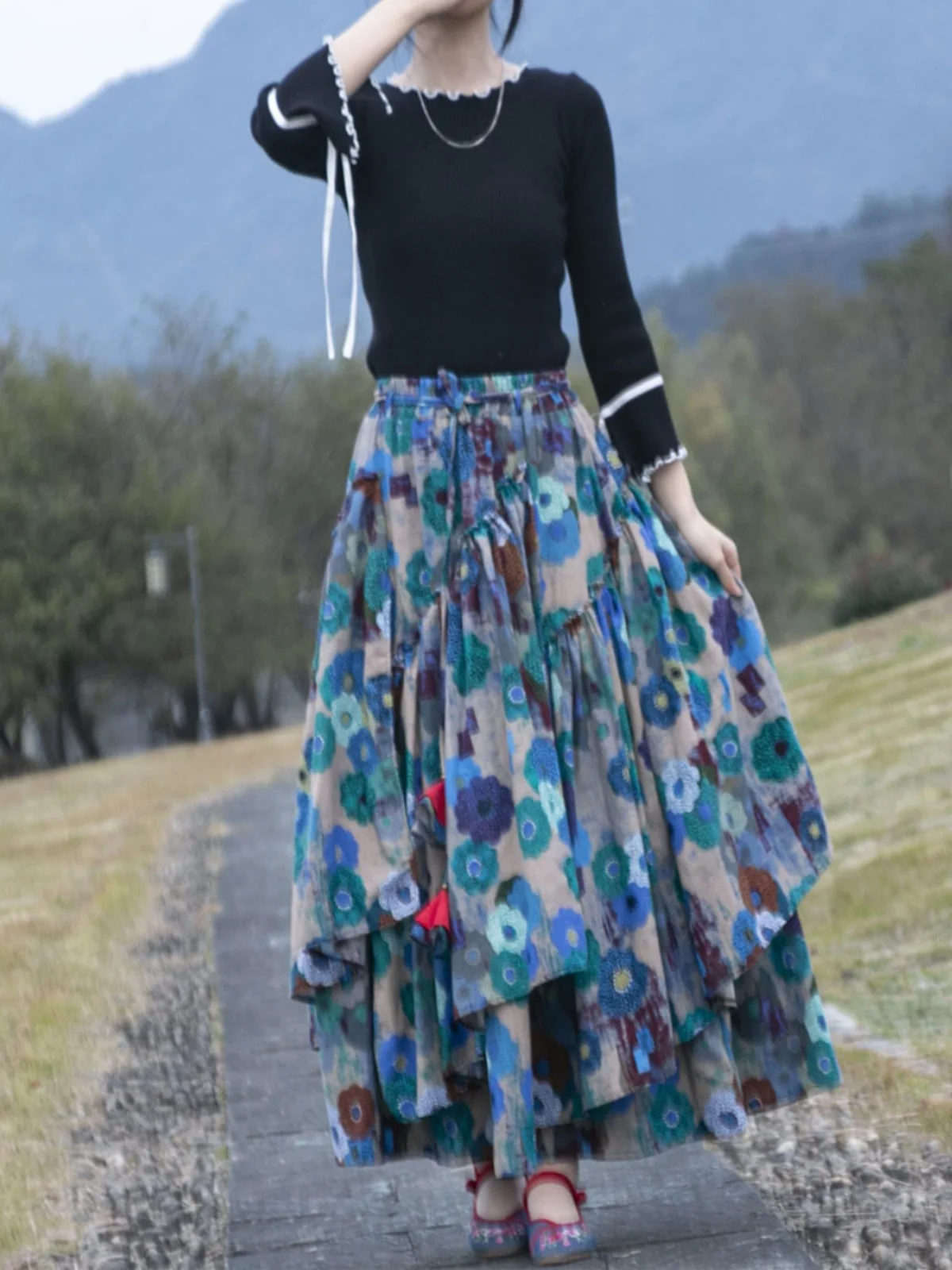 TIYIHAILEY Long Maxi A-line Elastic Waist Skirts Women Autumn Spring Cotton And Linen Vintage S-2XL Big Hem Printed Ladies Skirt
TIYIHAILEY Long Maxi A-line Elastic Waist Skirts Women Autumn Spring Cotton And Linen Vintage S-2XL Big Hem Printed Ladies Skirt