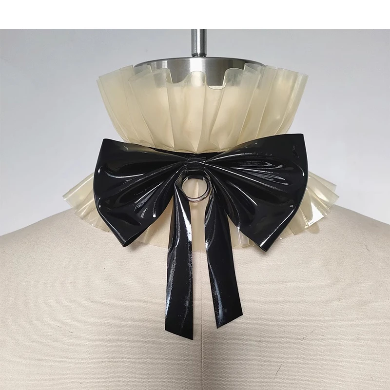 Sexy Women Men Latex Neck Choker Ruff Lacing Collar Transparent with Black Back Button Metal Ring Handmade Costumes Clothing
Sexy Women Men Latex Neck Choker Ruff Lacing Collar Transparent with Black Back Button Metal Ring Handmade Costumes Clothing