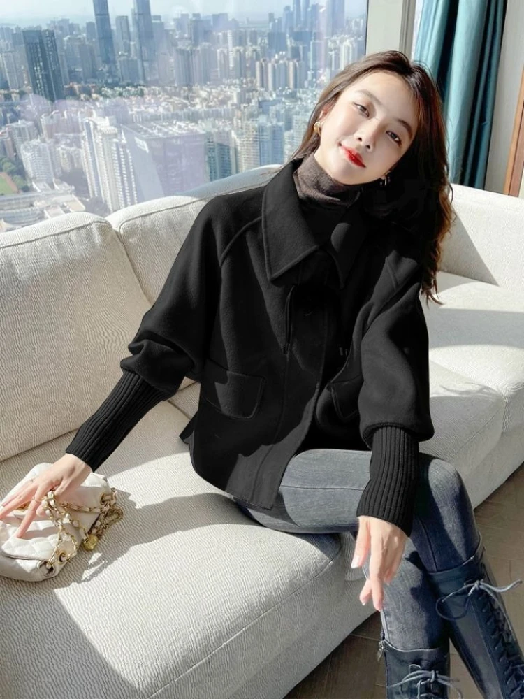 Comfort Fit Short Woolen Coat Women Korean Style Autumn Winter Everyday Outfit Jacket
Comfort Fit Short Woolen Coat Women Korean Style Autumn Winter Everyday Outfit Jacket
