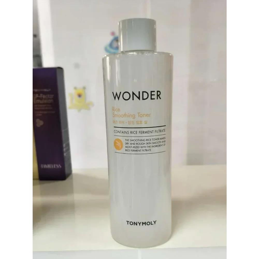 Корейский тоник Tonymoly Wonder Rice Smoothing Toner 500 мл: освежающий, увлажняющий, питательный, улучшающий состояние грубой кожи, для ухода за кожей лица
Корейский тоник Tonymoly Wonder Rice Smoothing Toner 500 мл: освежающий, увлажняющий, питательный, улучшающий состояние грубой кожи, для ухода за кожей лица