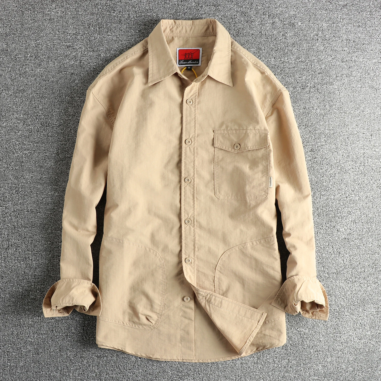 Japanese outdoor fashion design sense pocket long sleeve shirt men plaid woven cargo shirt youth thin coat
Japanese outdoor fashion design sense pocket long sleeve shirt men plaid woven cargo shirt youth thin coat