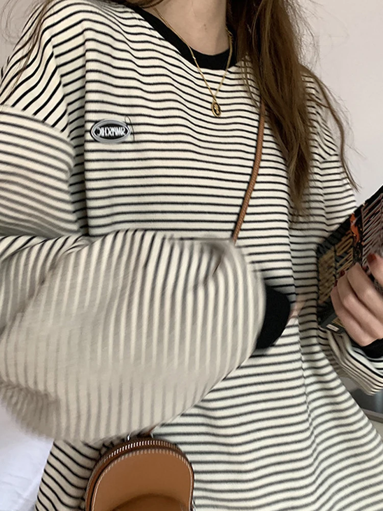 Stripe Sweatshirts Women Spring Autumn Korean Fashion Oversize Pullovers Harajuku Loose Casual Long Sleeve Simple All-match Tops
Stripe Sweatshirts Women Spring Autumn Korean Fashion Oversize Pullovers Harajuku Loose Casual Long Sleeve Simple All-match Tops