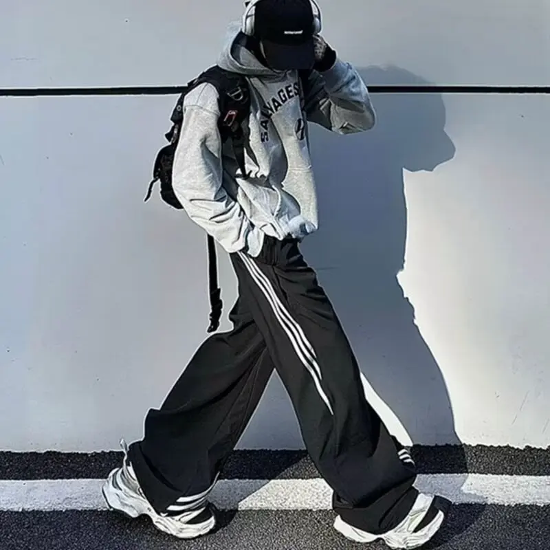 Spring Summer Men's Wide Leg Jeans Distred Waed Straight Loose Trendy Brand Casual Pants mid Waist Pure Color Youthful
Spring Summer Men's Wide Leg Jeans Distred Waed Straight Loose Trendy Brand Casual Pants mid Waist Pure Color Youthful