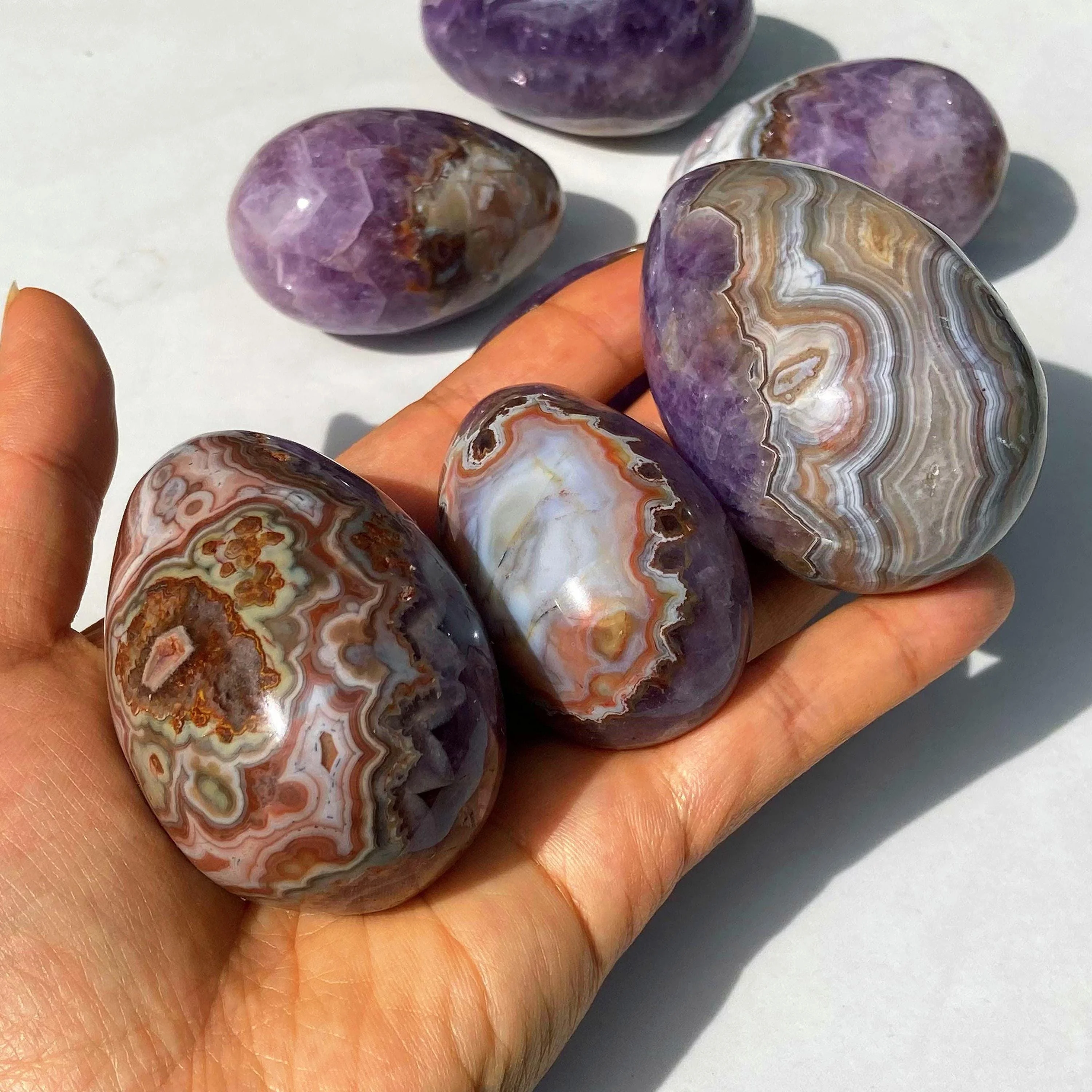 Natural Striped Agate & Amethyst Egg, Polished Crystal Egg Figurine, Healing Energy Stone Home Decor Meditation Ornament Gift
Natural Striped Agate & Amethyst Egg, Polished Crystal Egg Figurine, Healing Energy Stone Home Decor Meditation Ornament Gift