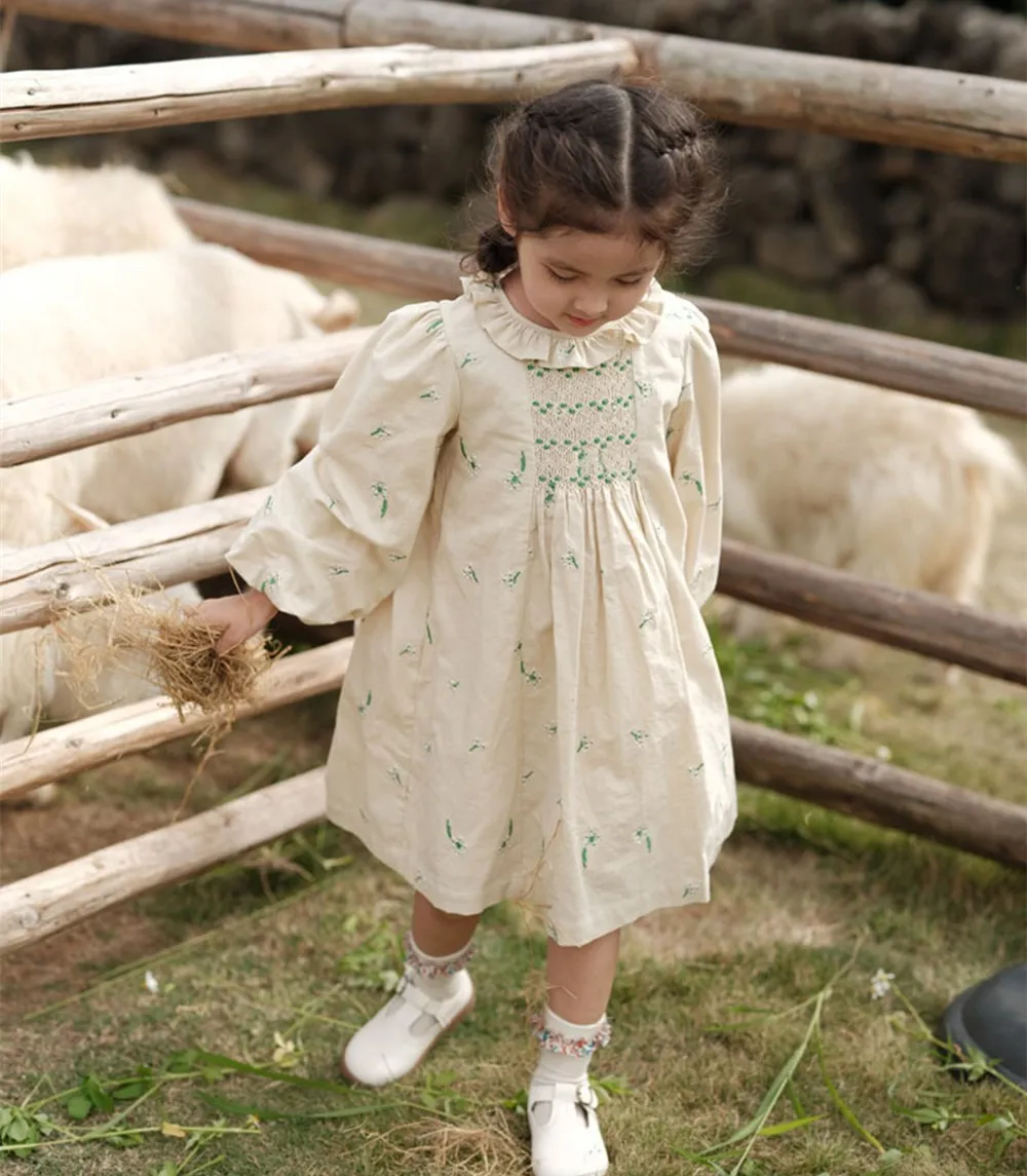 spring baby girls clothes kids dresses French pastoral style Cotton printed long sleeved dress
spring baby girls clothes kids dresses French pastoral style Cotton printed long sleeved dress