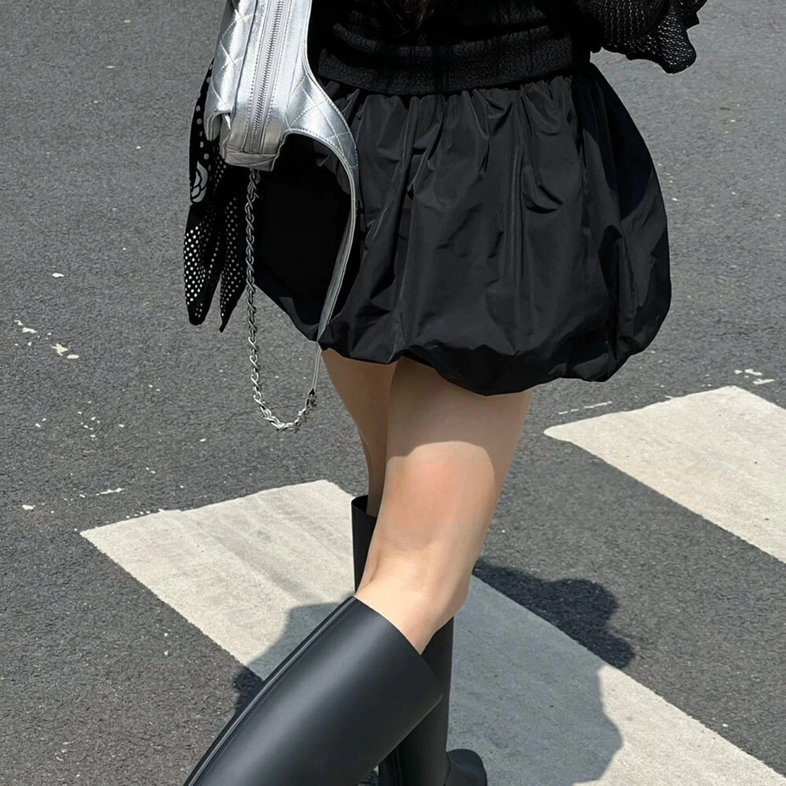 Women Short Mini Bubble Skirts Casual Summer Solid Color Elastic Drawstring Skirts for Beach Vacation Club Streetwear
Women Short Mini Bubble Skirts Casual Summer Solid Color Elastic Drawstring Skirts for Beach Vacation Club Streetwear