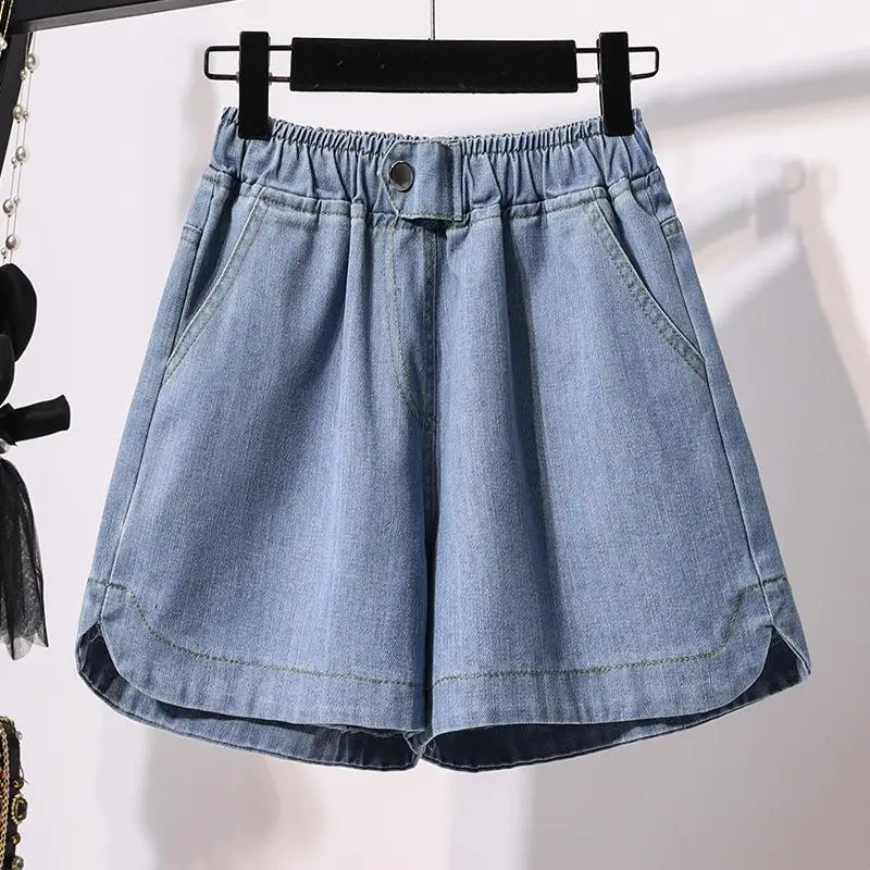 Korean Fashion Women Shorts 2024 Summer Loose Wide-legged High-waisted Denim Shorts Light Blue Elastic Waist Streetwear Shorts
Korean Fashion Women Shorts 2024 Summer Loose Wide-legged High-waisted Denim Shorts Light Blue Elastic Waist Streetwear Shorts