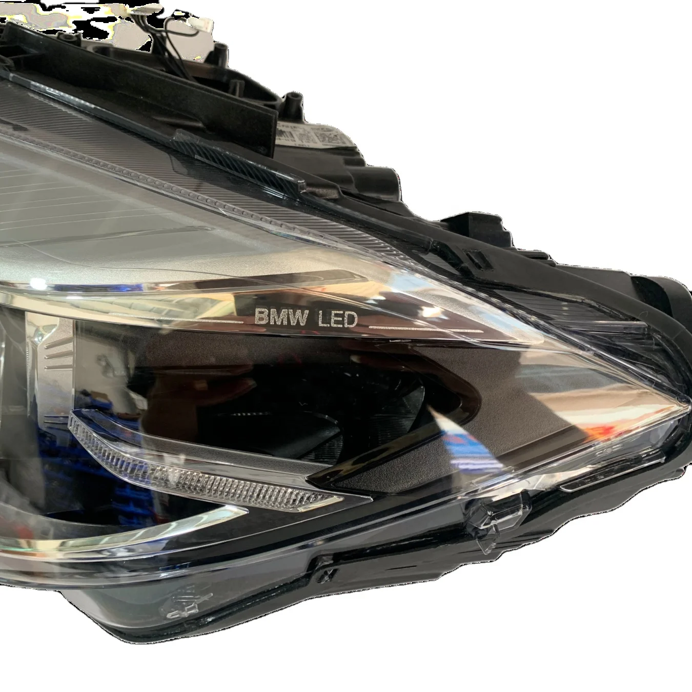 Intelligent Library For 3 Series GT F34LED Headlights Suitable For 17-20 Model Year Original High Quality OE: 63117470421 63
Intelligent Library For 3 Series GT F34LED Headlights Suitable For 17-20 Model Year Original High Quality OE: 63117470421 63