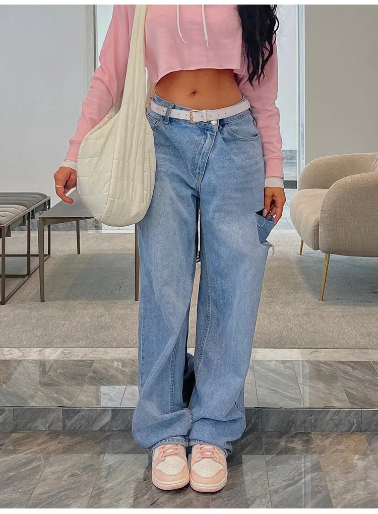 Fashionable Slant Waist Low Waist Ripped Loose Jeans. Spring and Summer New Fashion Street Loose Denim Wide-leg Pants for Women
Fashionable Slant Waist Low Waist Ripped Loose Jeans. Spring and Summer New Fashion Street Loose Denim Wide-leg Pants for Women