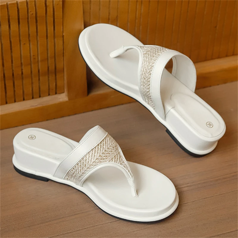 Aneikeh Fashion Elegant Woven Strap Clip Toe White Platform Wedges Low Heels Women Slippers Summer Shallow Flip Flops Shoes
Aneikeh Fashion Elegant Woven Strap Clip Toe White Platform Wedges Low Heels Women Slippers Summer Shallow Flip Flops Shoes