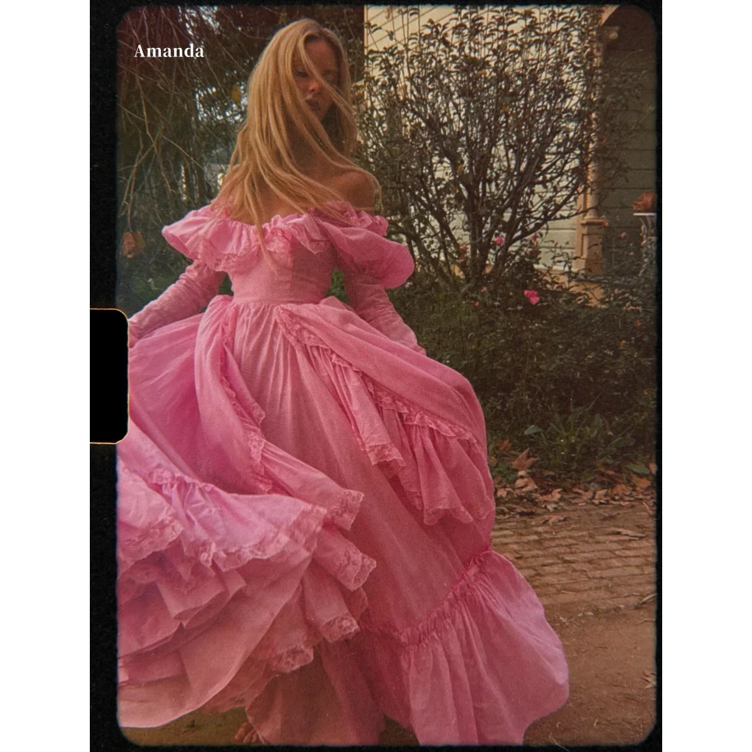 Amanda Customized Hot Pink Off Shoulder Prom Dress Ruffled Long Sleeves Tiered Ruffle A Line Floor Length Formal Evening 2026
Amanda Customized Hot Pink Off Shoulder Prom Dress Ruffled Long Sleeves Tiered Ruffle A Line Floor Length Formal Evening 2026