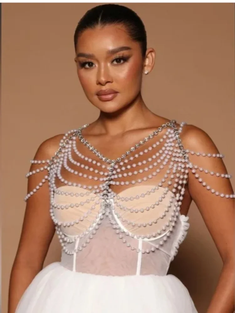 Body Chain Pearl Sexy Bra Chain Shawl Female European And American Fashion Multilayer Night Club Chest Chain Body Jewelry
Body Chain Pearl Sexy Bra Chain Shawl Female European And American Fashion Multilayer Night Club Chest Chain Body Jewelry