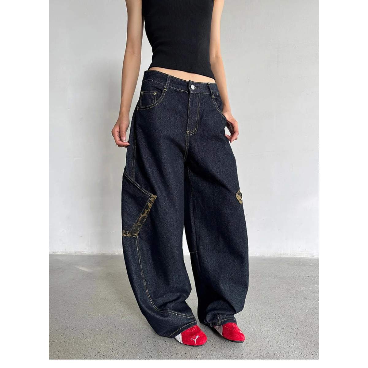 American Retro Leopard Print Patchwork Wide Leg Oversize Jeans Women's Design Sense Loose Fit Denim Pants with Pockets
American Retro Leopard Print Patchwork Wide Leg Oversize Jeans Women's Design Sense Loose Fit Denim Pants with Pockets
