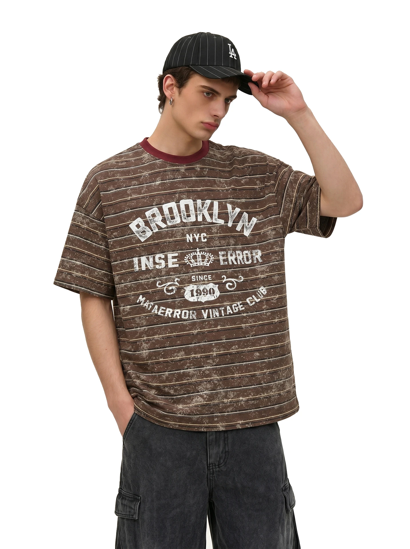 BETEBULE American Retro Washed Print Stripe Short Sleeve Men's T-shirt Summer High Street Loose Half Sleeve Top
BETEBULE American Retro Washed Print Stripe Short Sleeve Men's T-shirt Summer High Street Loose Half Sleeve Top