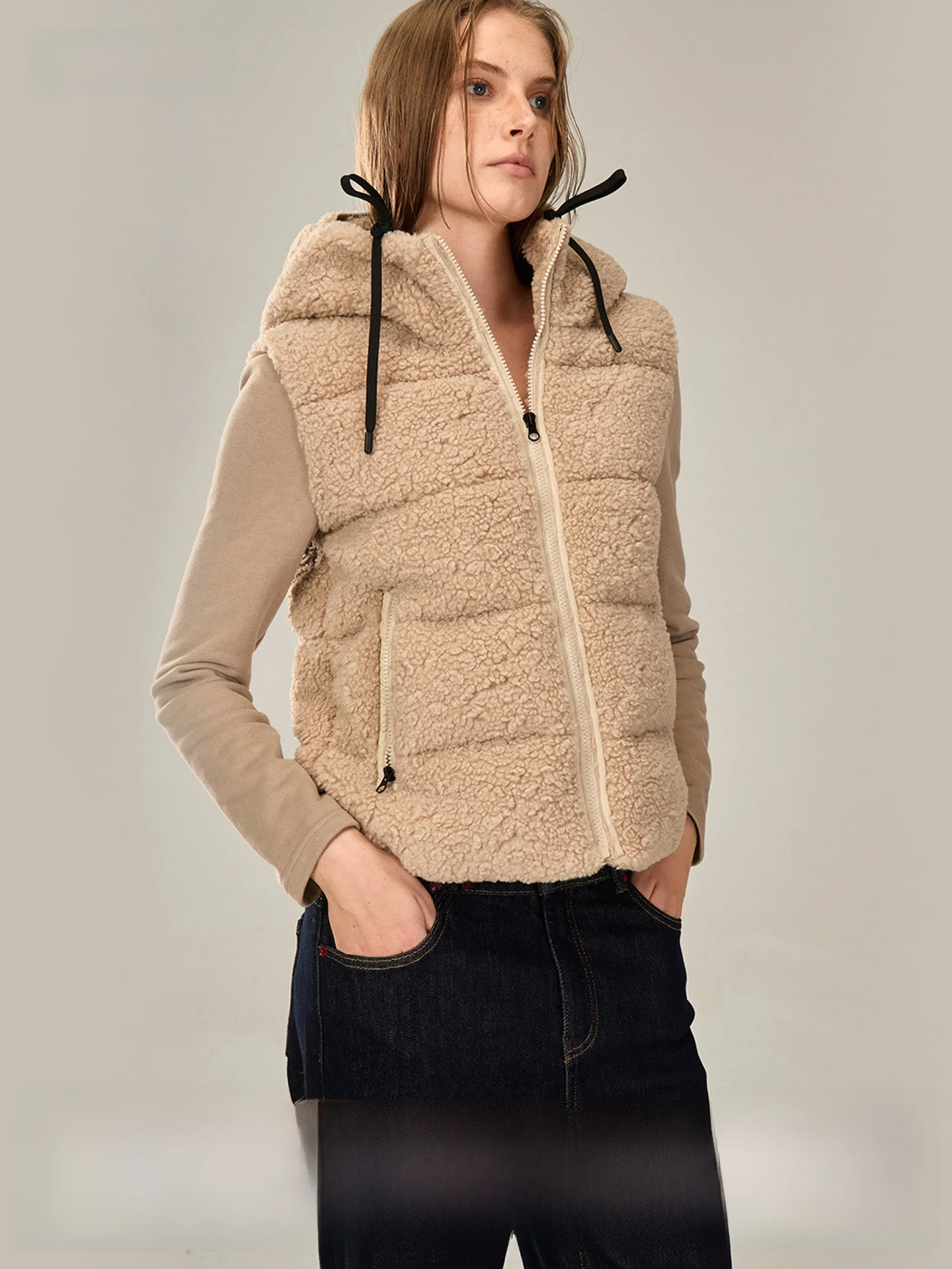 Куртка SukiBySuki из плюша с пэчворком, новая, теплая, повседневная, на молнии, в национальном стиле
Куртка SukiBySuki из плюша с пэчворком, новая, теплая, повседневная, на молнии, в национальном стиле