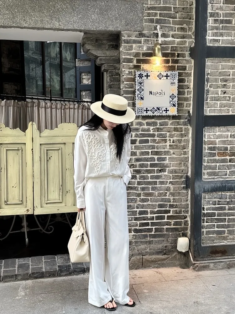 Retro Blue White Embroidered Shirt High Waist Straight Leg Pants Women Summer Fashion Set High Quality Cotton Long Sleeve But...
Retro Blue White Embroidered Shirt High Waist Straight Leg Pants Women Summer Fashion Set High Quality Cotton Long Sleeve But...