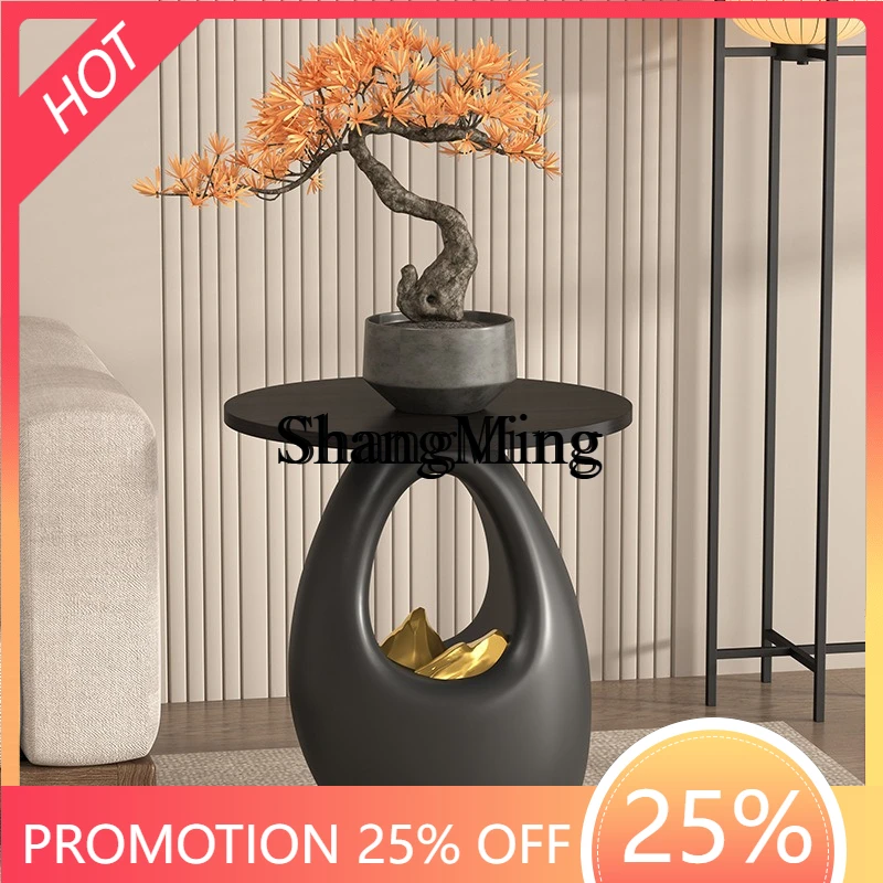 ZYY light luxury living room, floor-to-ceiling ornaments next to the sofa, high end coffee table housewarming gifts, home
ZYY light luxury living room, floor-to-ceiling ornaments next to the sofa, high end coffee table housewarming gifts, home