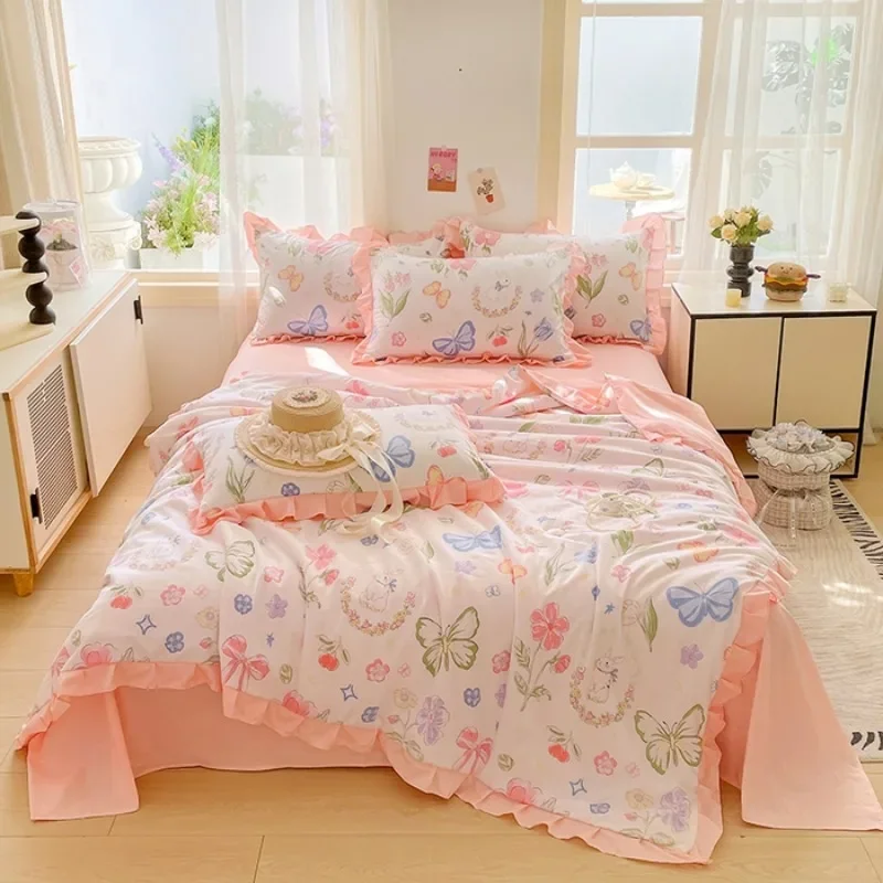 2025 new skin-friendly washed cotton summer quilt printing air conditioner quilt summer cool quilt machine wash single double
2025 new skin-friendly washed cotton summer quilt printing air conditioner quilt summer cool quilt machine wash single double