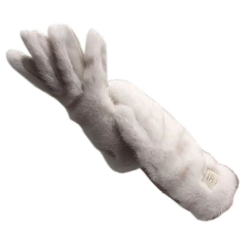 Новые модные плюшевые перчатки для женщин зимой с функцией сенсорного экрана. Они стильные для вождения, сохраняют тепло и это
Новые модные плюшевые перчатки для женщин зимой с функцией сенсорного экрана. Они стильные для вождения, сохраняют тепло и это