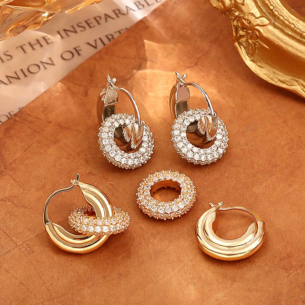 Cold style zircon earrings, niche design, a two-wear earring, fashionable, exquisite, personalized, simple earrings for women
Cold style zircon earrings, niche design, a two-wear earring, fashionable, exquisite, personalized, simple earrings for women