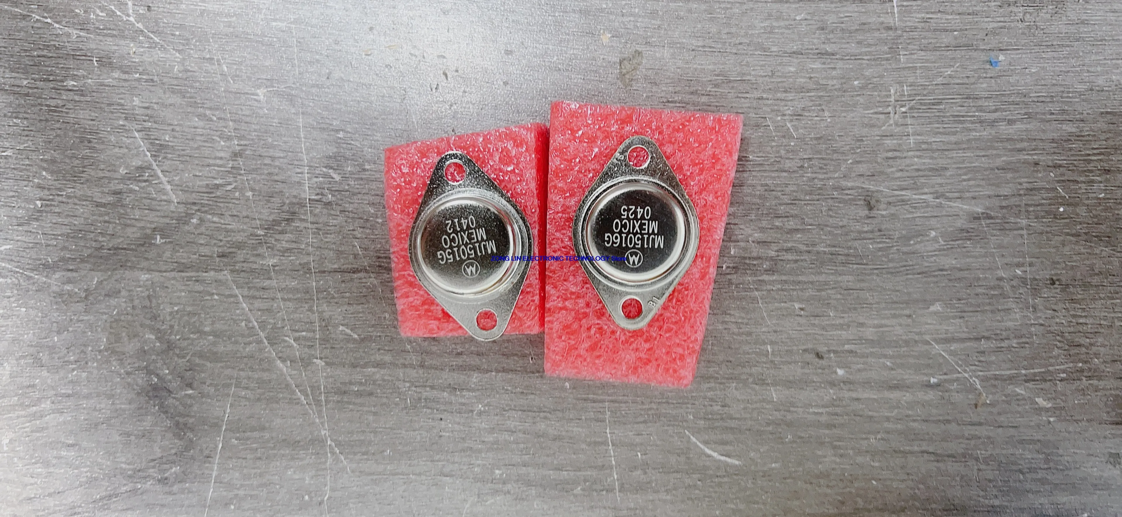 MJ15015G MJ15016G MJ15015 MJ15016 imported brand new amplifier tube TO3 quality assurance
MJ15015G MJ15016G MJ15015 MJ15016 imported brand new amplifier tube TO3 quality assurance
