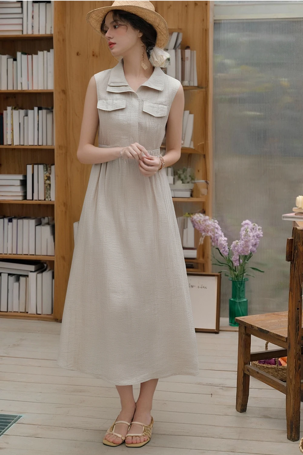 VIMLY Women Office Lady Vest Dress 2025 Summer Casual Sleeveless Lapel Dress Simple Elegant Style Commuter Sundress with Pockets
VIMLY Women Office Lady Vest Dress 2025 Summer Casual Sleeveless Lapel Dress Simple Elegant Style Commuter Sundress with Pockets