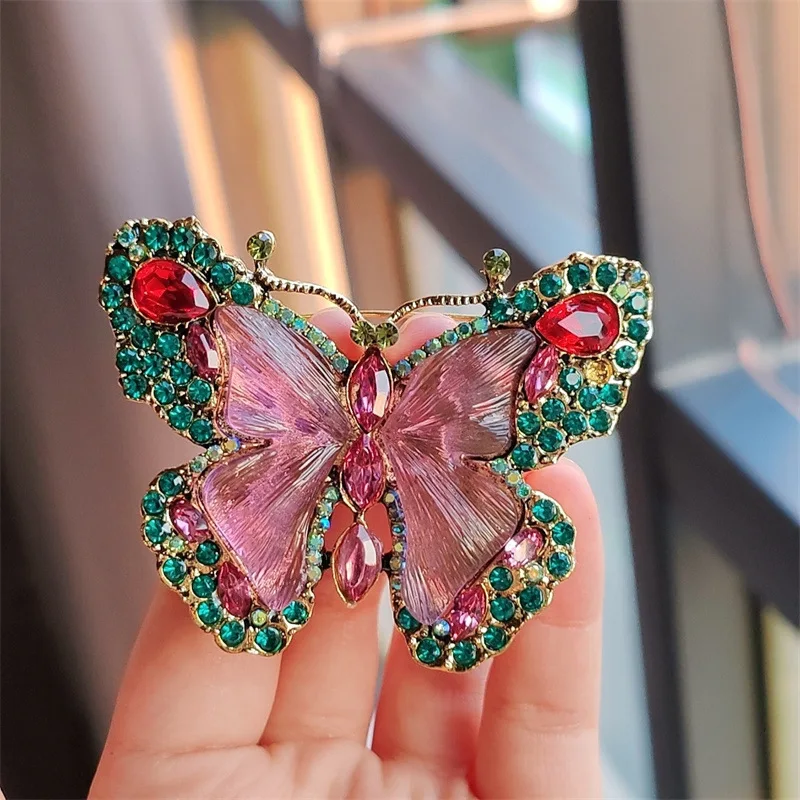 Heavy Industry crystal large butterfly brooch for clothes animal insect lady middle grade all-over coat corsage for women
Heavy Industry crystal large butterfly brooch for clothes animal insect lady middle grade all-over coat corsage for women