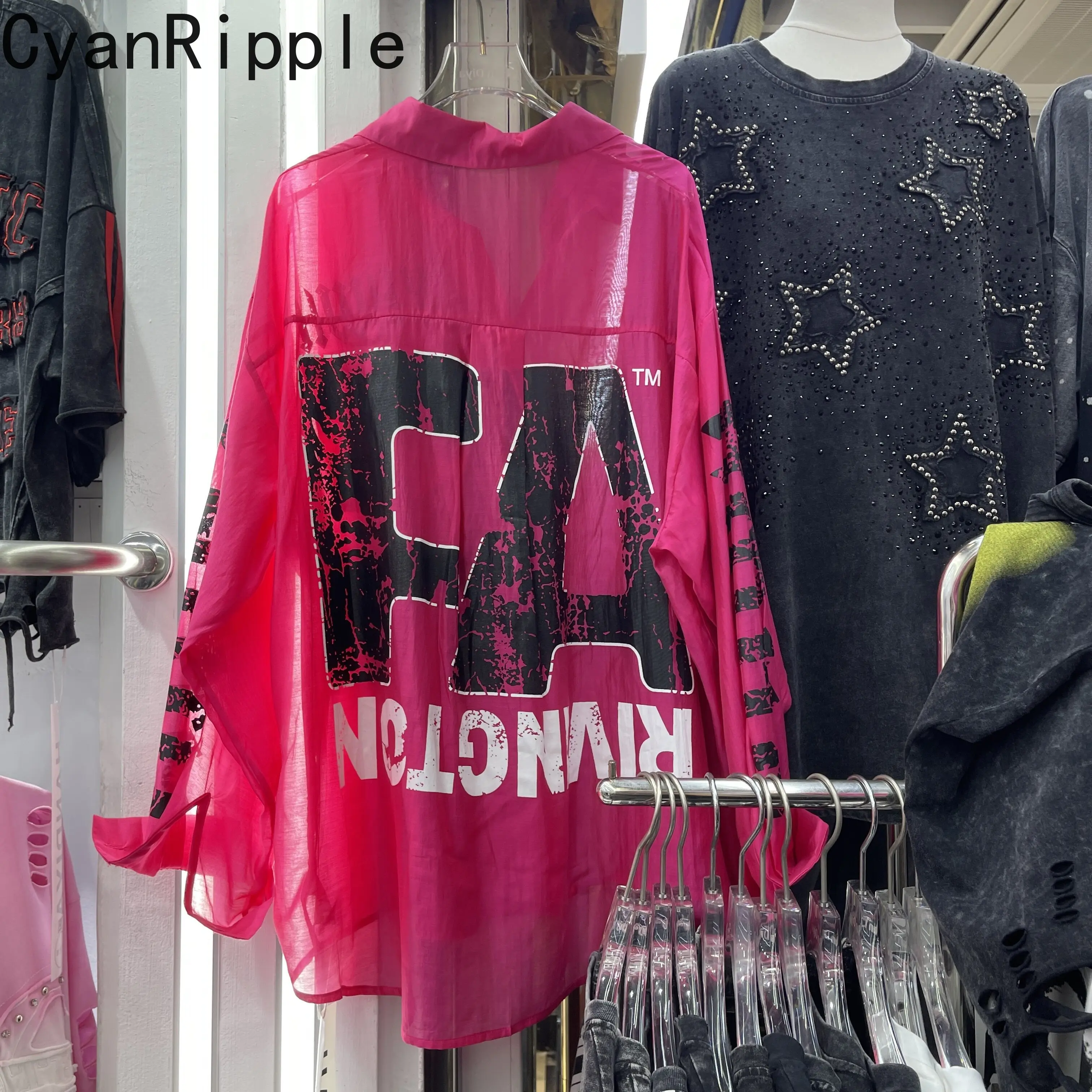 2026 New Summer Lightweight Sun Protection Clothing Mid-long Oversize Cardigans Top Letters Printed Long Sleeve Casual Shirts
2026 New Summer Lightweight Sun Protection Clothing Mid-long Oversize Cardigans Top Letters Printed Long Sleeve Casual Shirts