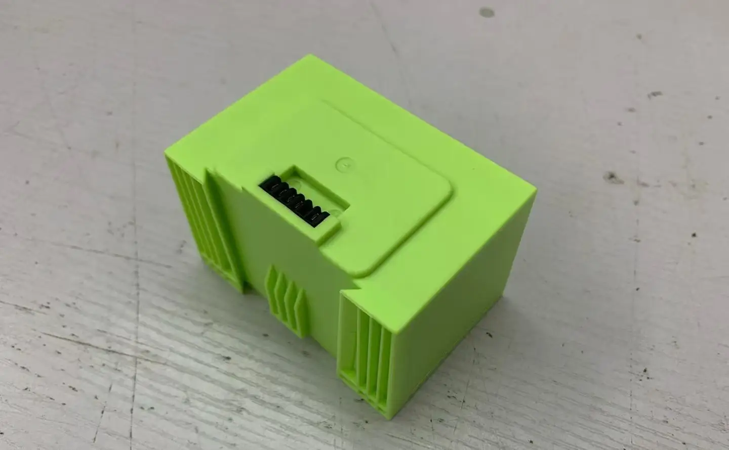 new for iRobot Roomba i7 toomba i7 plus E6 E5 7550 5150 i3 i4 e57150 e5152 Robotic vacuum cleaner battery
new for iRobot Roomba i7 toomba i7 plus E6 E5 7550 5150 i3 i4 e57150 e5152 Robotic vacuum cleaner battery