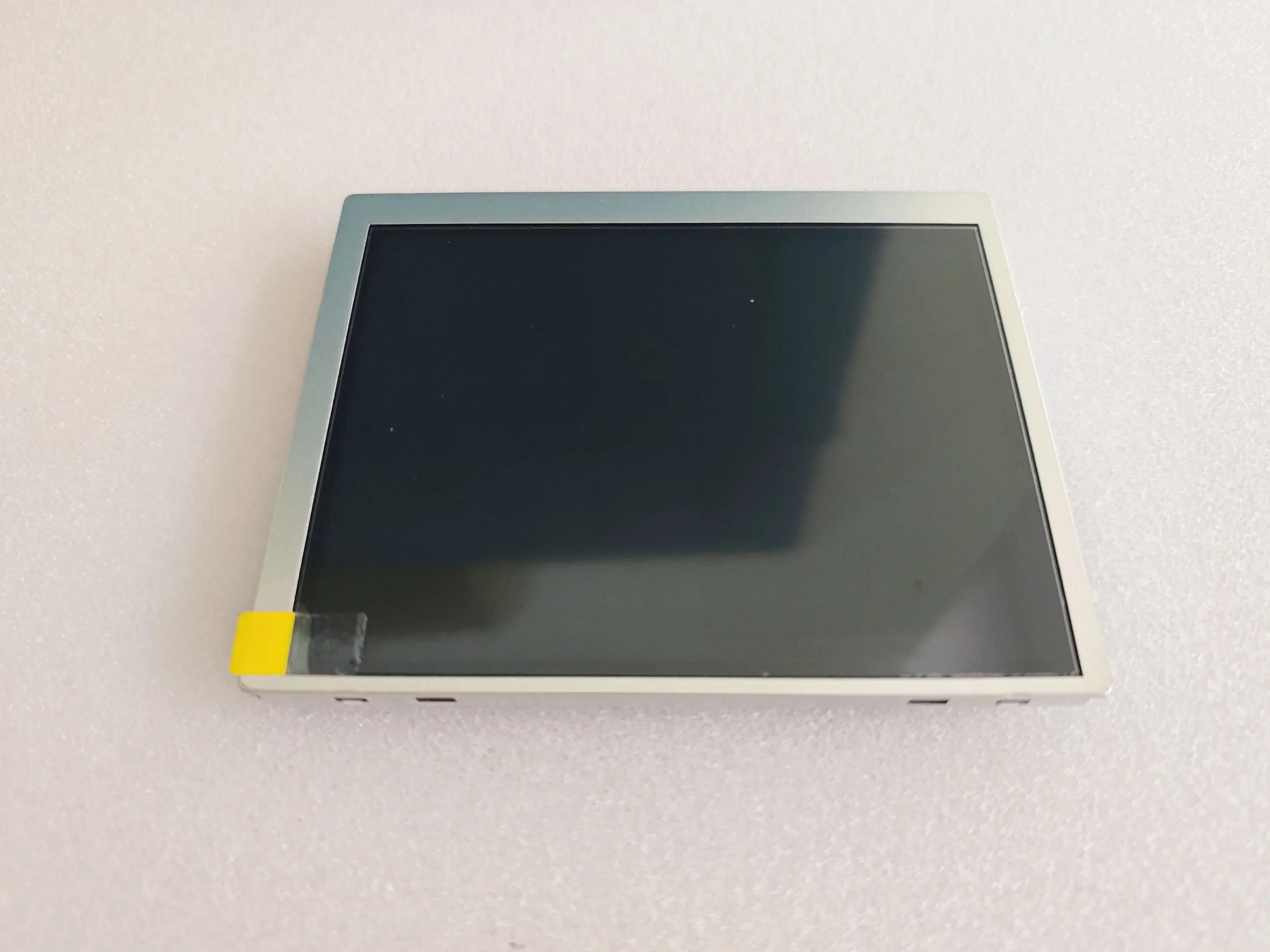 Brand NEW 5.7-inch LQ057Q3DG21 Industrial LCD display screen, 100% testing ,fast shipping.
Brand NEW 5.7-inch LQ057Q3DG21 Industrial LCD display screen, 100% testing ,fast shipping.