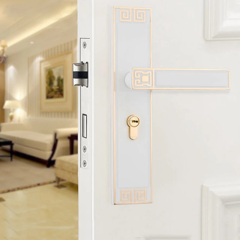 1 Set Modern Door Lock European Style Retro Bedroom Door Handle Lock Interior Anti-theft Room Safety Door Lock
1 Set Modern Door Lock European Style Retro Bedroom Door Handle Lock Interior Anti-theft Room Safety Door Lock