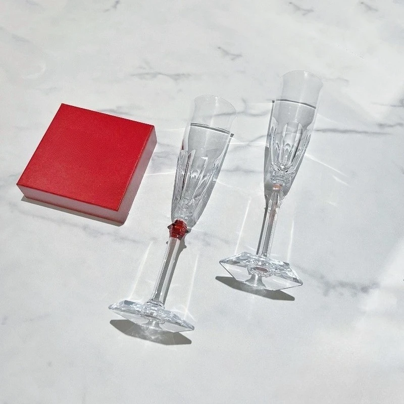 Champagne glass Haku EVE red knot handle 2 exquisite gifts
Champagne glass Haku EVE red knot handle 2 exquisite gifts