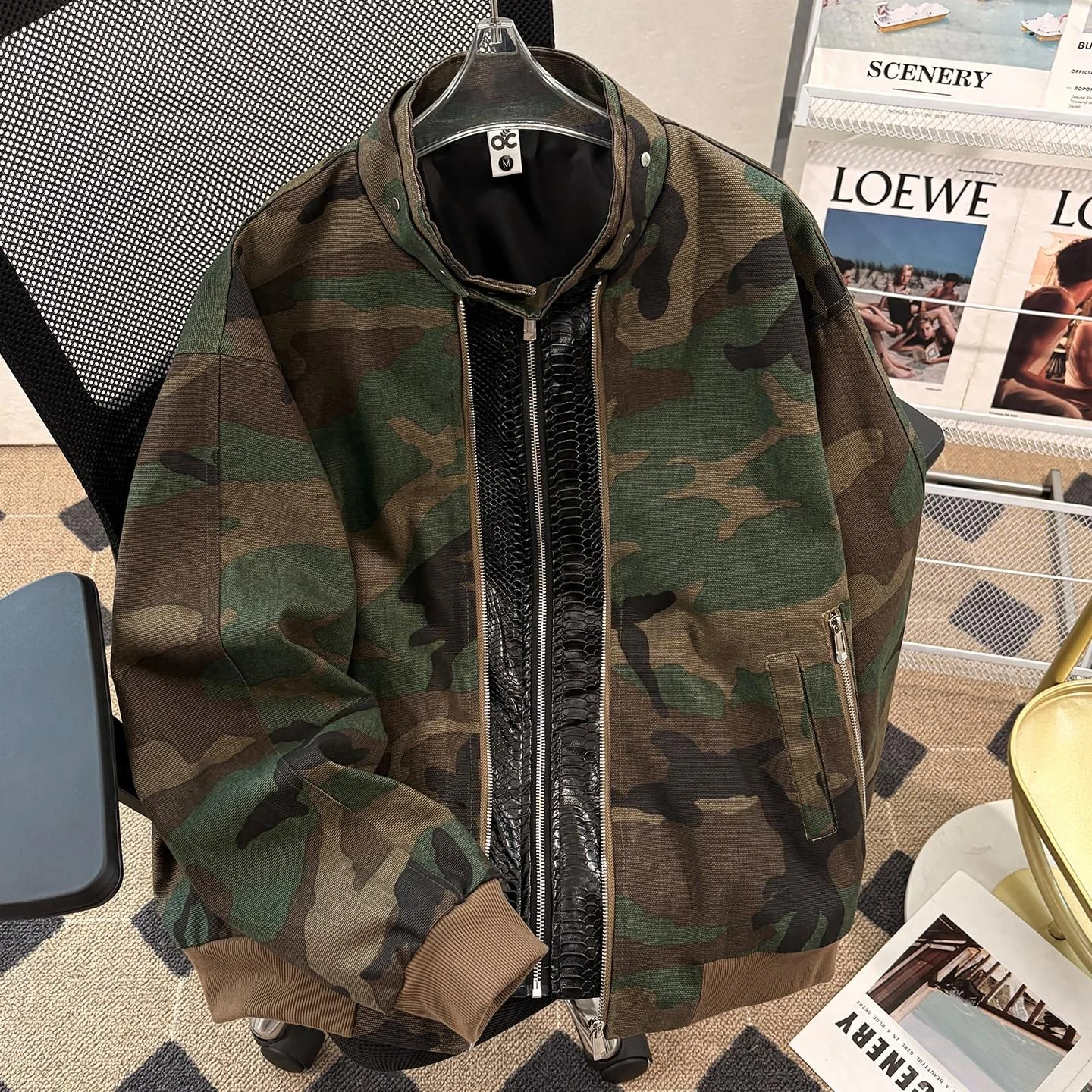 American Street Style Camouflage Baseball Jacket Men's High Street Design Retro Heavyweight Canvas Casual Stand Collar Workwe...
American Street Style Camouflage Baseball Jacket Men's High Street Design Retro Heavyweight Canvas Casual Stand Collar Workwe...