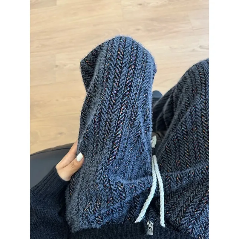 Мужские вельветовые прямые спортивные брюки Thiened, осень-зима, повседневные брюки большого размера, удобные свободные брюки в американском стиле
Мужские вельветовые прямые спортивные брюки Thiened, осень-зима, повседневные брюки большого размера, удобные свободные брюки в американском стиле