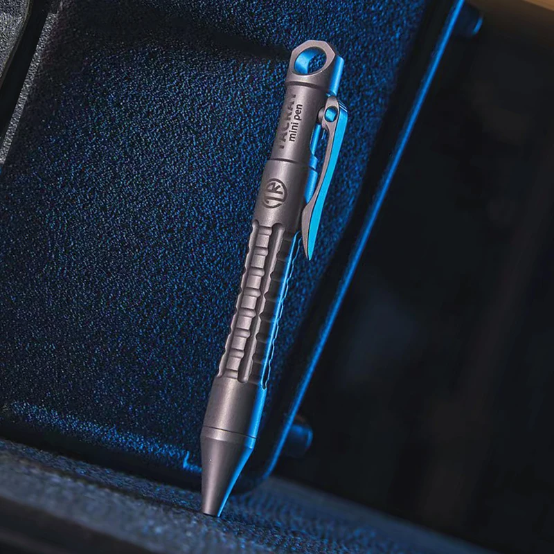 Титановая шариковая ручка Mini Bolt Action, тактическая ручка для самообороны, инструменты для экстренного письма, карманный стилус для сенсорных экранов
Титановая шариковая ручка Mini Bolt Action, тактическая ручка для самообороны, инструменты для экстренного письма, карманный стилус для сенсорных экранов