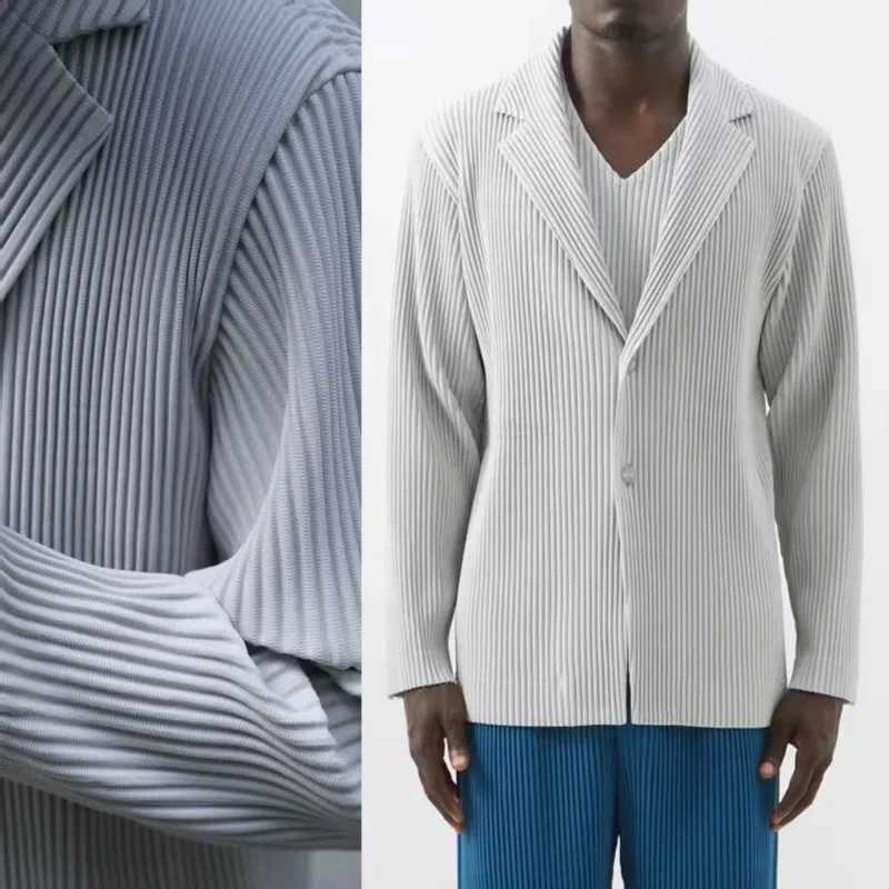 Miyake плиссированный пиджак, мужская куртка с длинными рукавами, осень 2022, новый однотонный свободный повседневный костюм с лацканами для пожилых людей
Miyake плиссированный пиджак, мужская куртка с длинными рукавами, осень 2022, новый однотонный свободный повседневный костюм с лацканами для пожилых людей