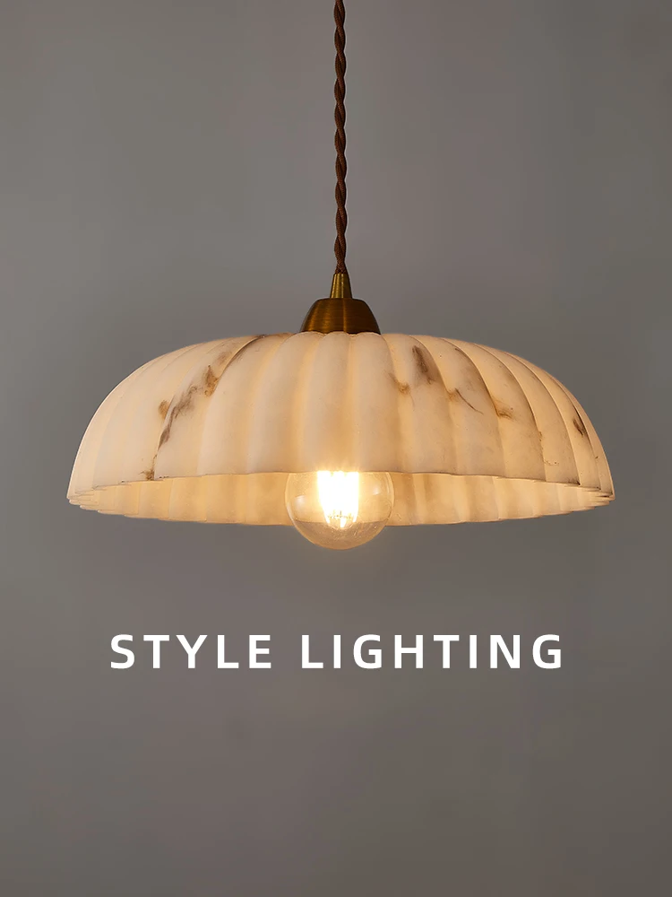 Light luxury high-end imitation marble restaurant chandelier designer simple and creative retro flying saucer dining table bar l
Light luxury high-end imitation marble restaurant chandelier designer simple and creative retro flying saucer dining table bar l