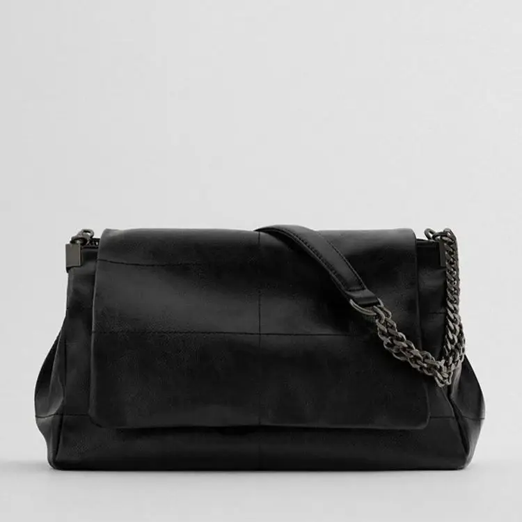 2025 women's bag, new large-capacity bag, chain street bag, single-shoulder bag, crossbody bag, three-layer messenger bag
2025 women's bag, new large-capacity bag, chain street bag, single-shoulder bag, crossbody bag, three-layer messenger bag