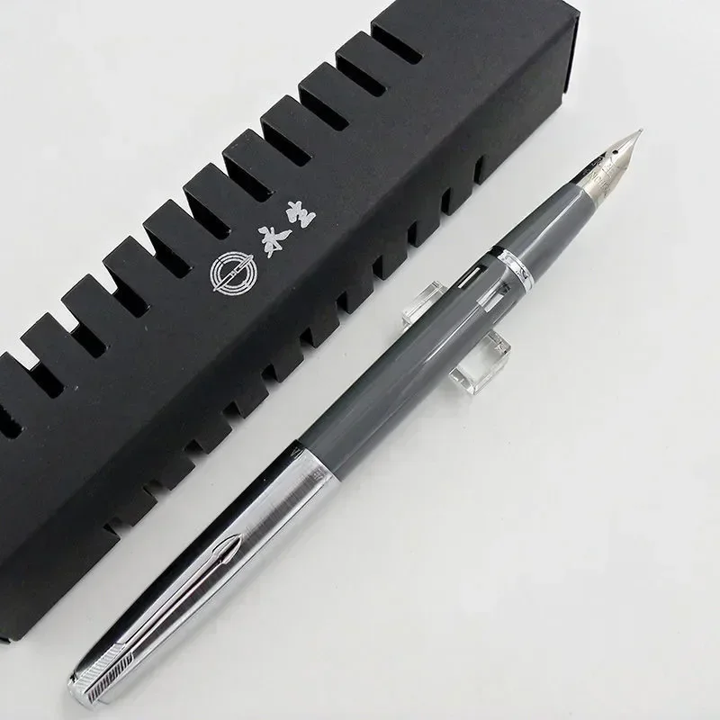 Classic Wingsung 601A Fountain Pens Vacuum Filling Acrylic Resin Ink Window Barrel Design Writing Stationery With Box
Classic Wingsung 601A Fountain Pens Vacuum Filling Acrylic Resin Ink Window Barrel Design Writing Stationery With Box