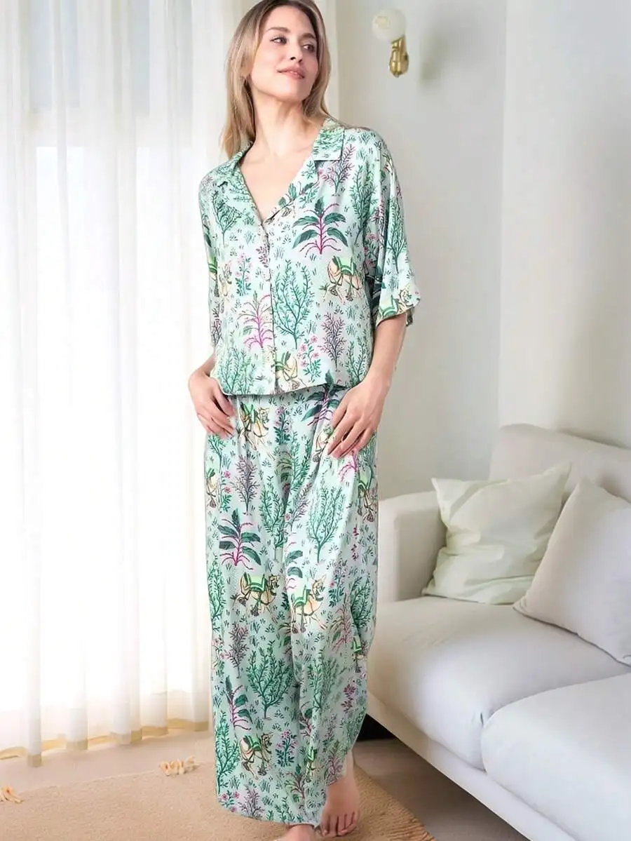 Womens Summer Lightweight Casual Pajama Set Lapel Button Short Sleeve Plant Print Two Piece Home Wear
Womens Summer Lightweight Casual Pajama Set Lapel Button Short Sleeve Plant Print Two Piece Home Wear