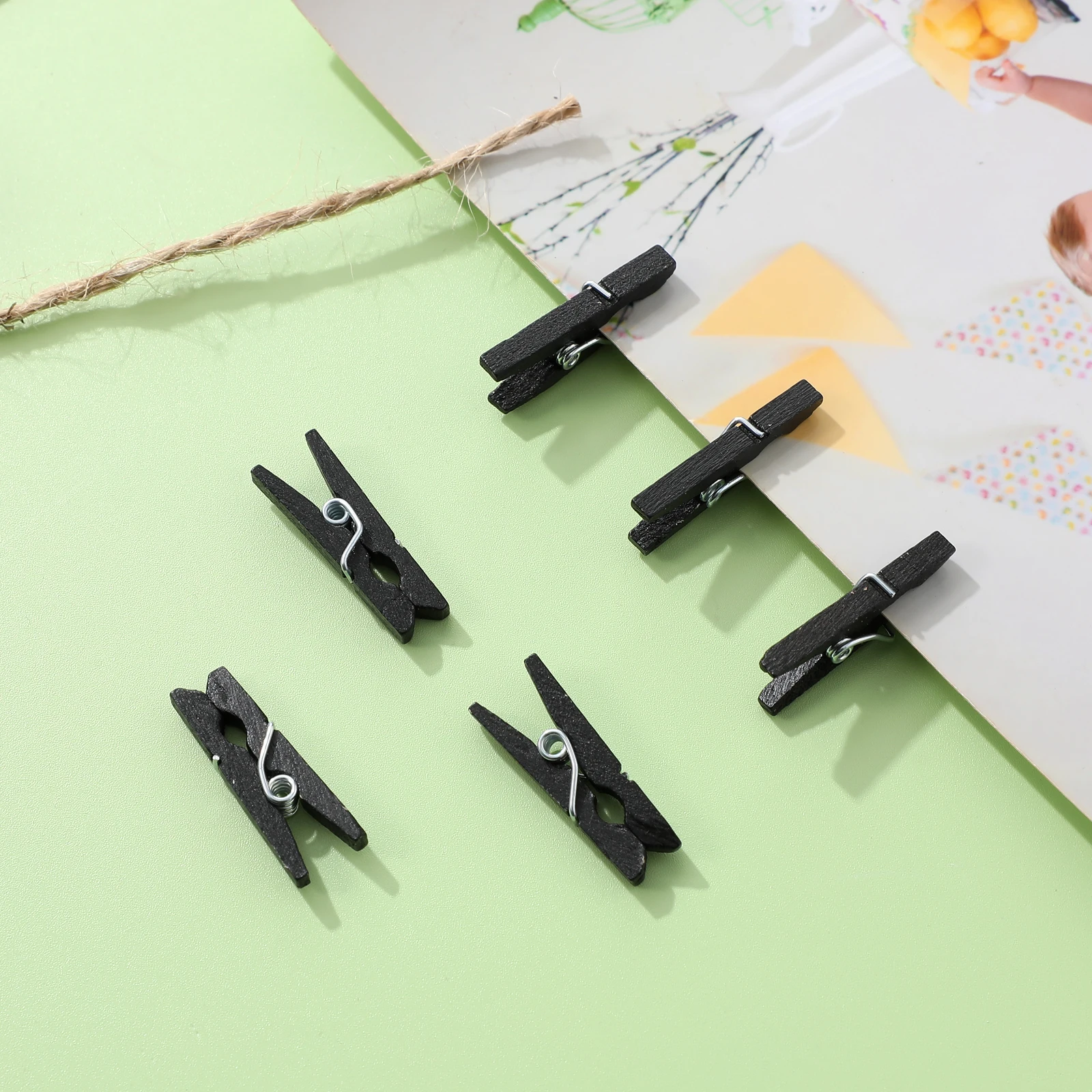 100 Pcs Mini Clip Small Craft Clothespins Wooden Photo Holder Note Clips Black Tiny Pegs Home Decor Christmas Gifts Frame
100 Pcs Mini Clip Small Craft Clothespins Wooden Photo Holder Note Clips Black Tiny Pegs Home Decor Christmas Gifts Frame