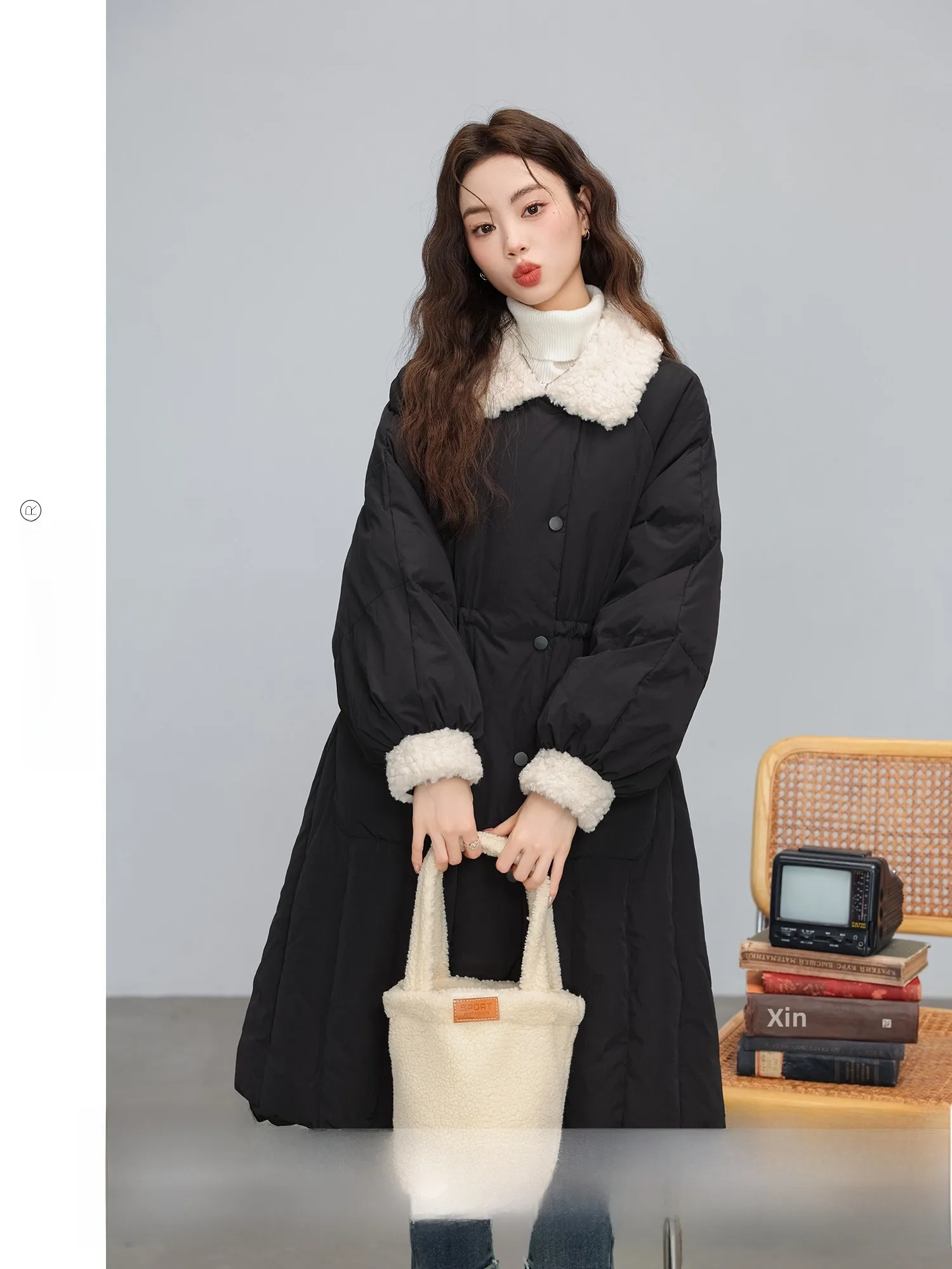 Warm Night Song Bla Du down Jaet Women's Mid-Length Coat 90% White Du Feather Thiened Winter Faion Outerwear
Warm Night Song Bla Du down Jaet Women's Mid-Length Coat 90% White Du Feather Thiened Winter Faion Outerwear